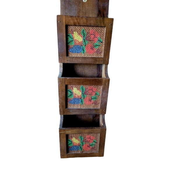 Vintage Wood Fruit Themed Letter Holder V.G. Company 1970's - Picture 1 of 7